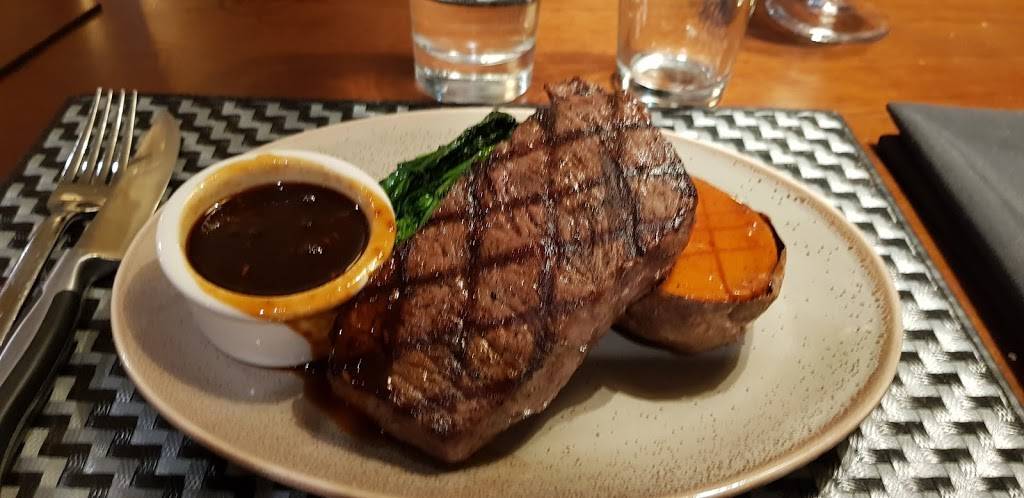 Apron | restaurant | 2 Porsche Dr, Atlanta, GA 30354, USA | 4704663330 OR +1 470-466-3330