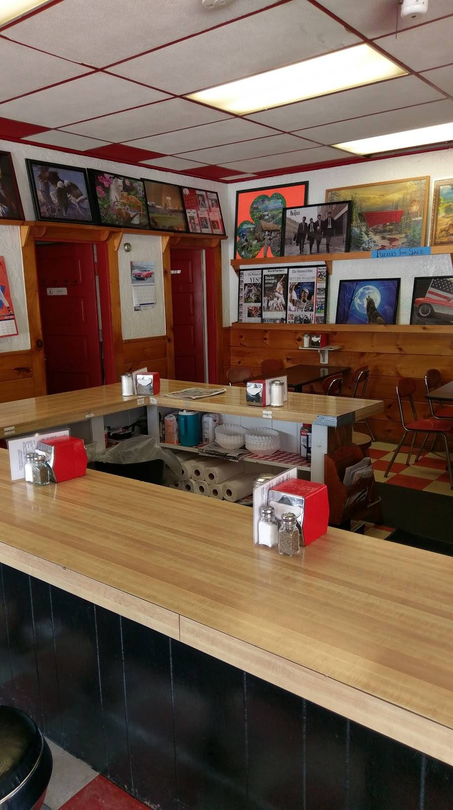 Johns Sandwich Shop | restaurant | 727 Main St, Clinton, MA 01510, USA | 9783680388 OR +1 978-368-0388