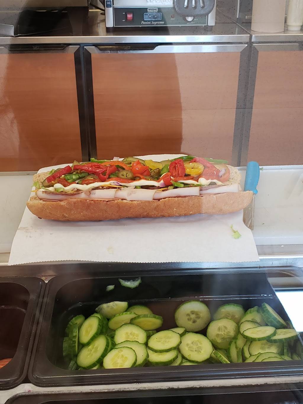 Subway | restaurant | 325 Central Parkway West Parkways West Shopping Centre, unit 50, Mississauga, ON L5B 3X9, Canada | 9053060015 OR +1 905-306-0015