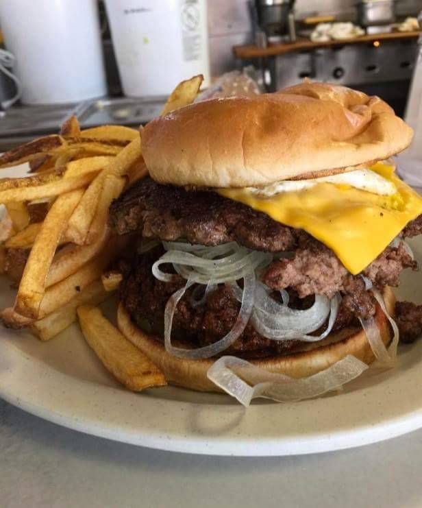 Cherokee Restaurant | restaurant | 205 S Walbaum Rd, Calumet, OK 73014, USA | 4058842508 OR +1 405-884-2508