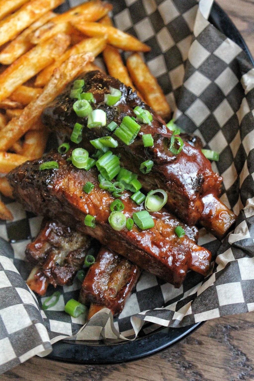 Creole BBQ | restaurant | 222 Main St, New Britain, CT 06051, USA | 8604386885 OR +1 860-438-6885