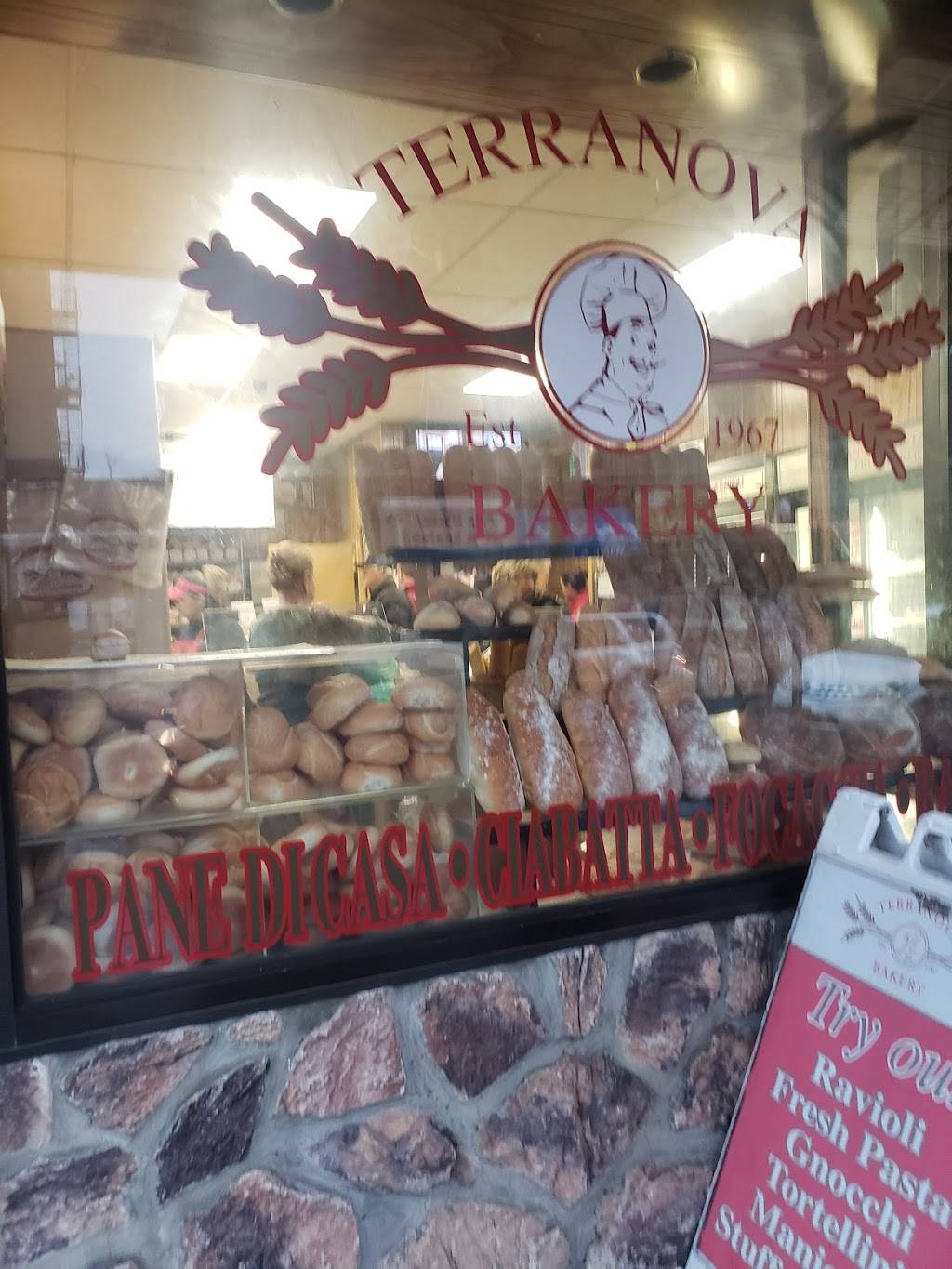 Marios Pizza And Homemade Cuisine | restaurant | 699 E 187th St, The Bronx, NY 10458, USA | 7182952600 OR +1 718-295-2600