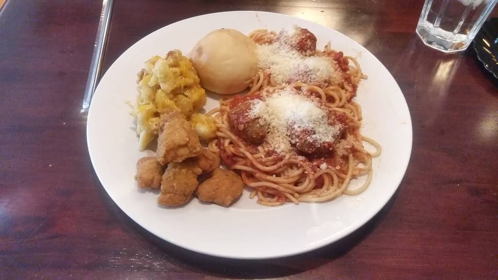 Primo | restaurant | 1326 Broad St, New Castle, IN 47362, USA | 7653882777 OR +1 765-388-2777