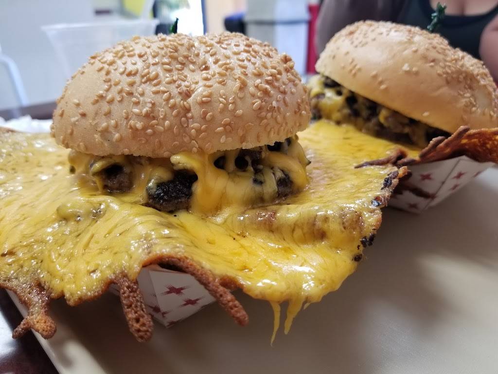 Squeeze Inn Hamburgers | restaurant | 3383 Solano Ave, Napa, CA 94558, USA | 7072576880 OR +1 707-257-6880