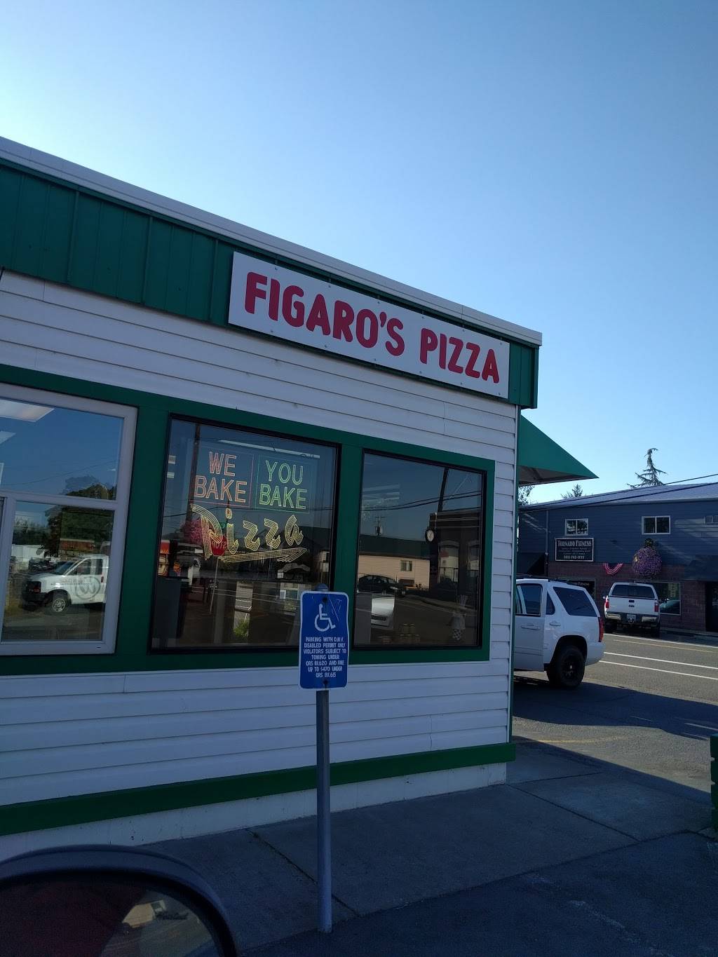 Figaros Pizza | restaurant | 610 Main St, Aumsville, OR 97325, USA | 5037492096 OR +1 503-749-2096