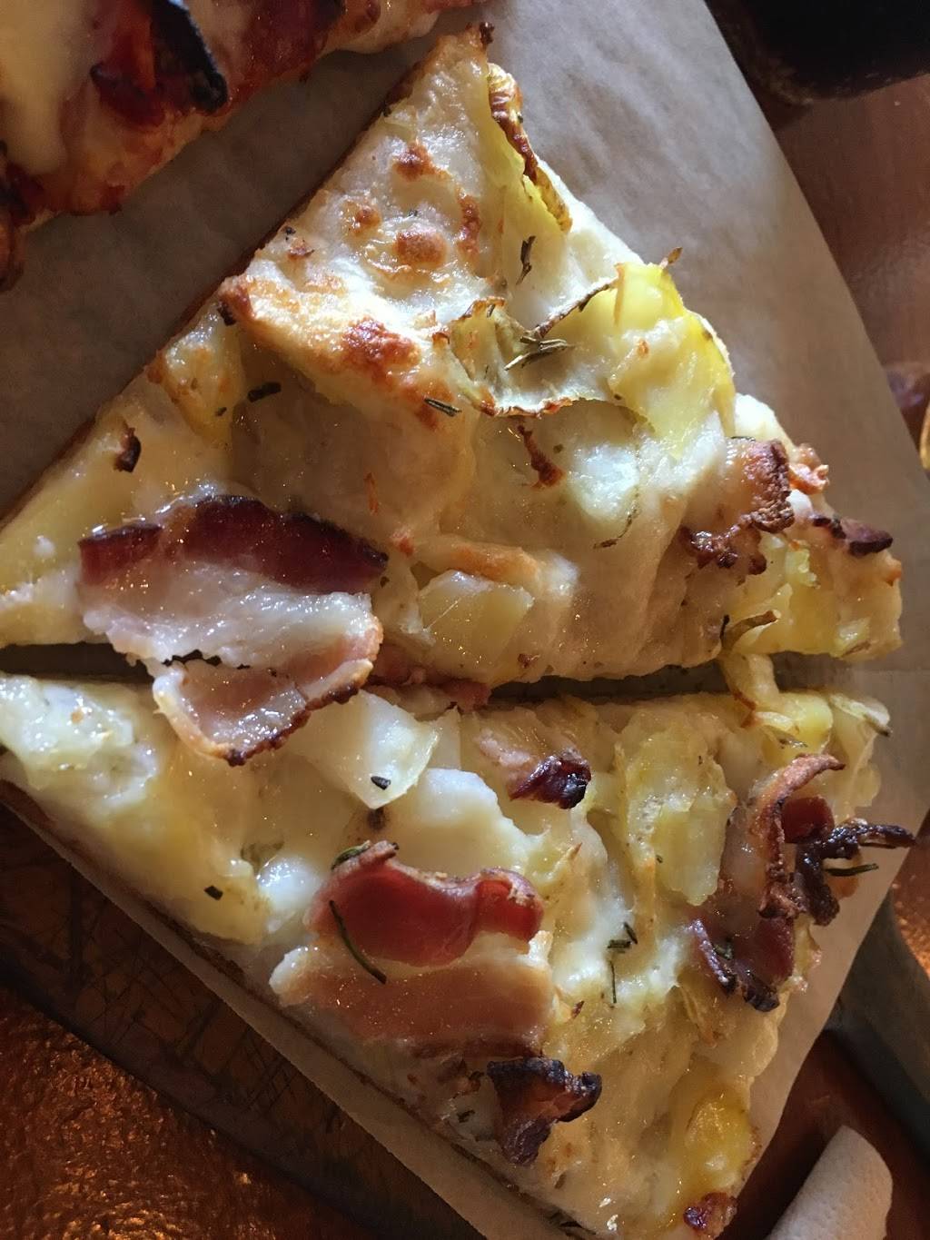 Napizza 4S Commons Town Center | restaurant | 10550 Craftsman Way #186, San Diego, CA 92127, USA | 8583121036 OR +1 858-312-1036