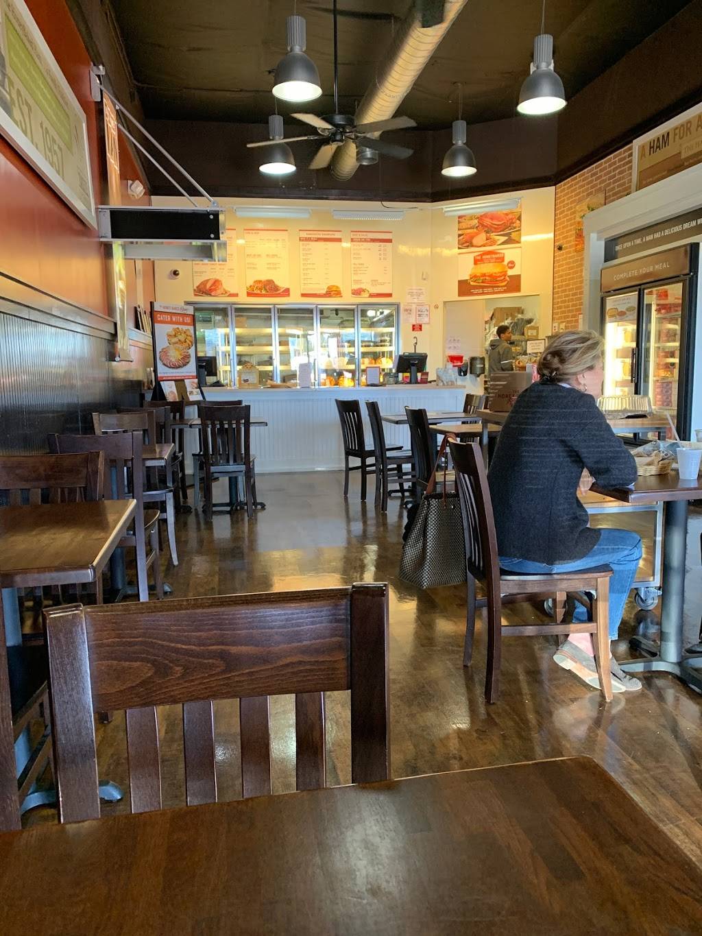 The Honey Baked Ham Company | meal takeaway | 6600 N Mesa St #304, El Paso, TX 79912, USA | 9158429934 OR +1 915-842-9934