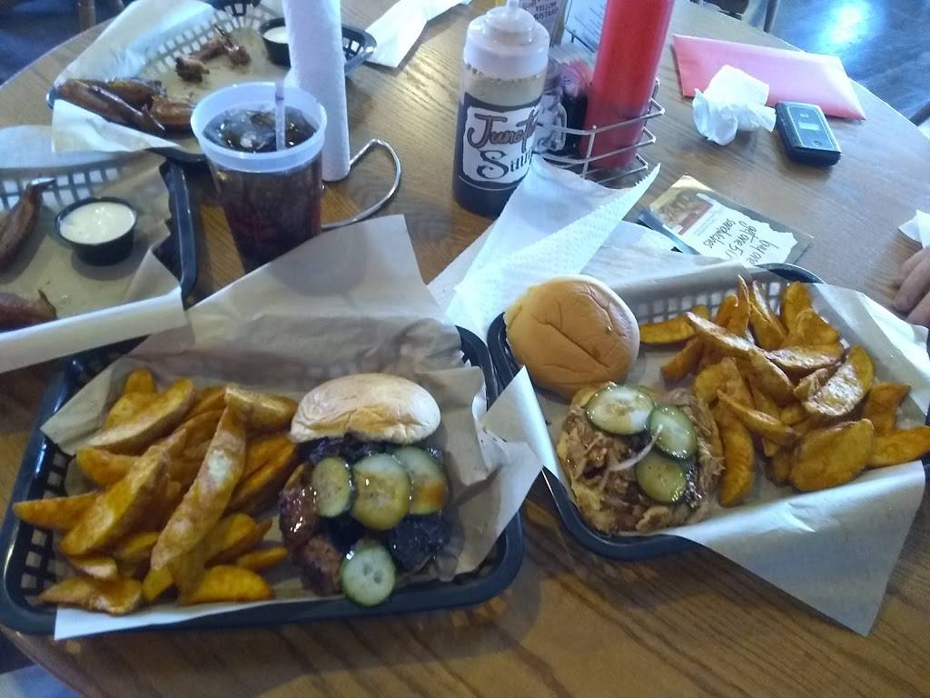 The Junction | restaurant | 12804 Santa Fe Trail Dr, Lenexa, KS 66215, USA | 9133033665 OR +1 913-303-3665