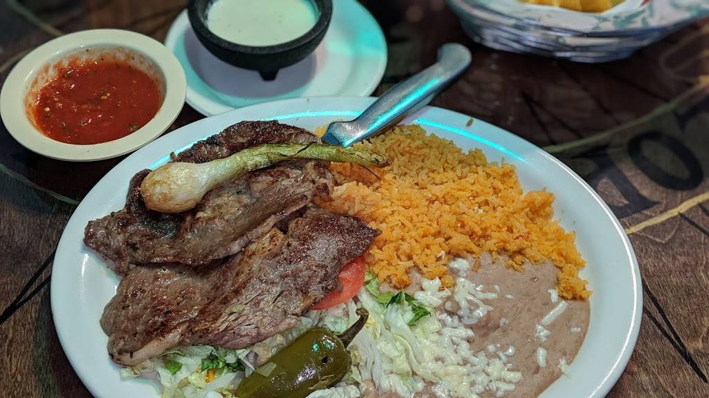 Lopez Grill Mexican Restaurant | restaurant | west 74467, 621 W Cherokee St, Wagoner, OK 74467, USA | 9184856666 OR +1 918-485-6666