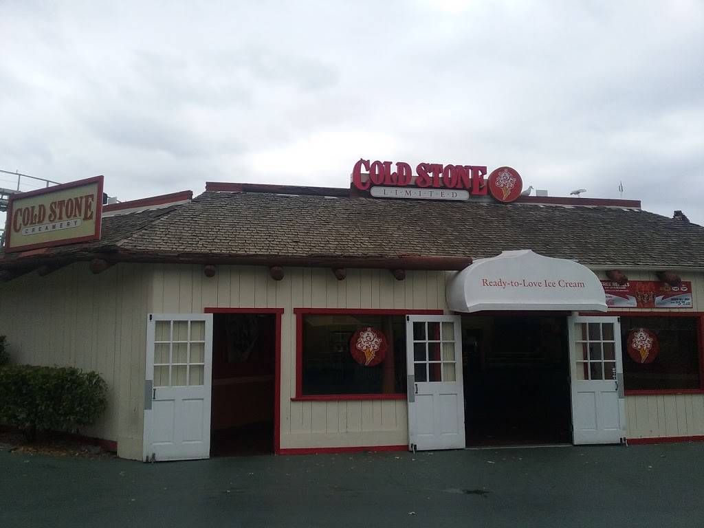 Cold Stone Creamery | bakery | 26101 Magic Mountain Pkwy, Valencia, CA 91355, USA | 6612554704 OR +1 661-255-4704
