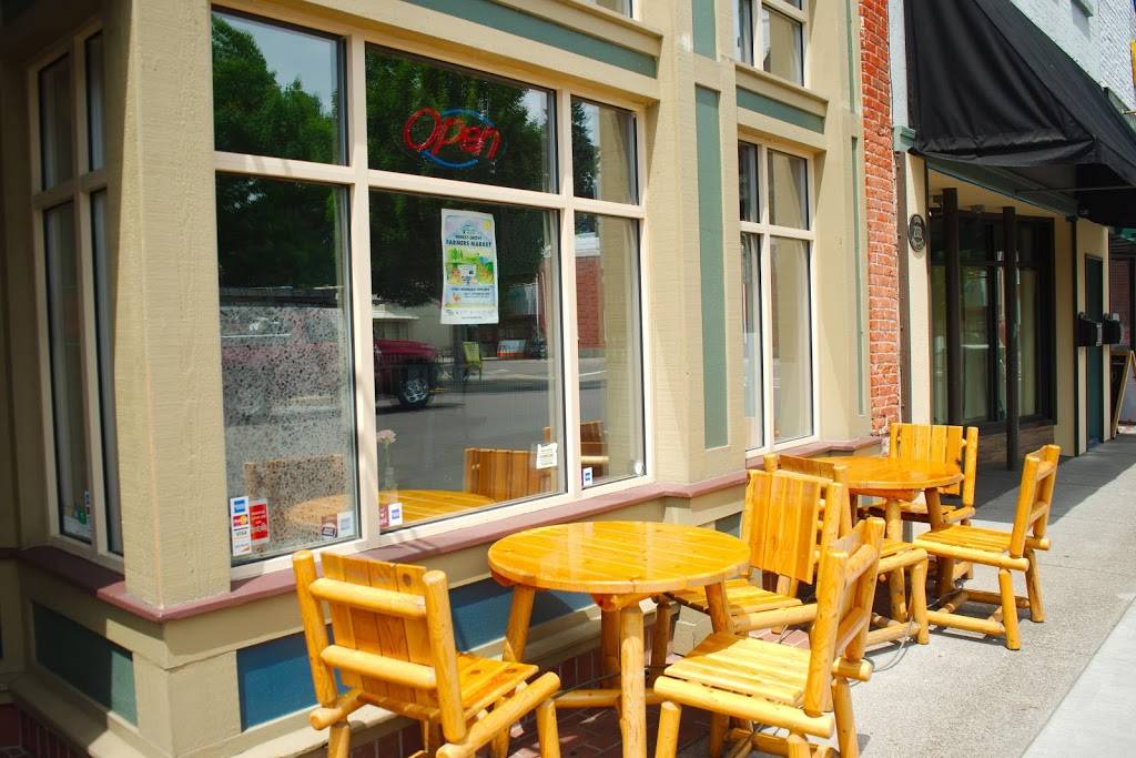 SaWa Sushi & Sake | restaurant | 2036 Main St suite b, Forest Grove, OR 97116, USA | 9717278115 OR +1 971-727-8115