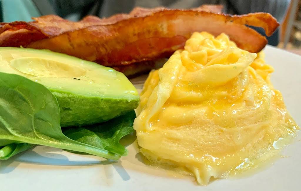 Little Gem on Union | restaurant | 2184 Union St, San Francisco, CA 94123, USA | 4158964552 OR +1 415-896-4552