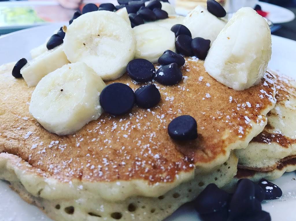 Town Kitchen & Bar | restaurant | 7301 SW 57th Ct, South Miami, FL 33143, USA | 3057408118 OR +1 305-740-8118