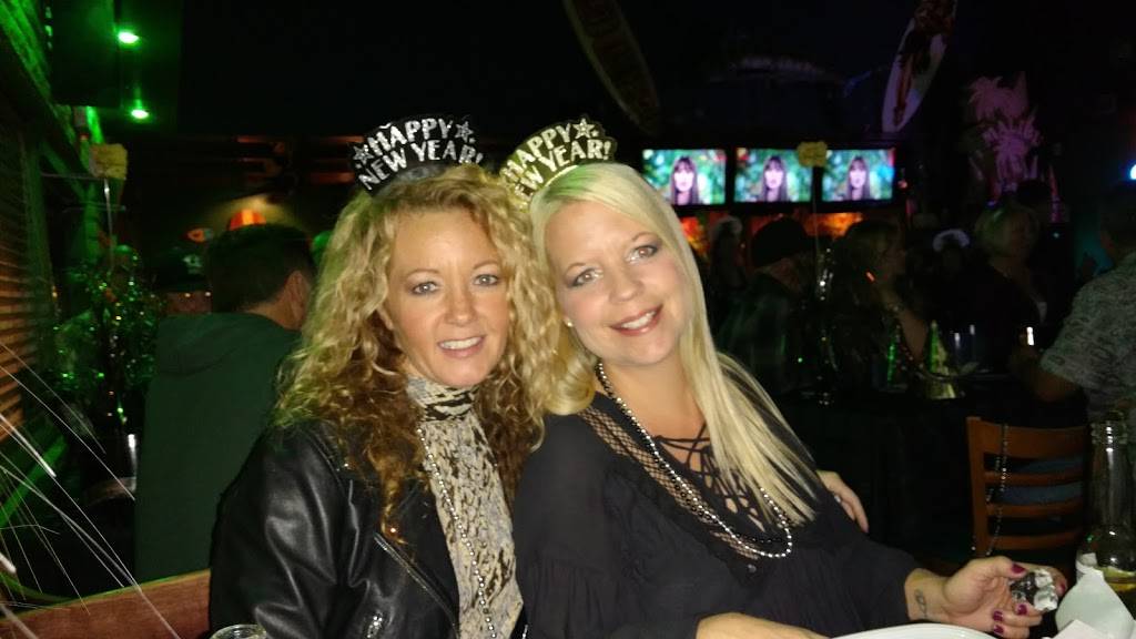 Marlin Bar & Grill | restaurant | 5874 Edinger Ave, Huntington Beach, CA 92649, USA | 7148611465 OR +1 714-861-1465