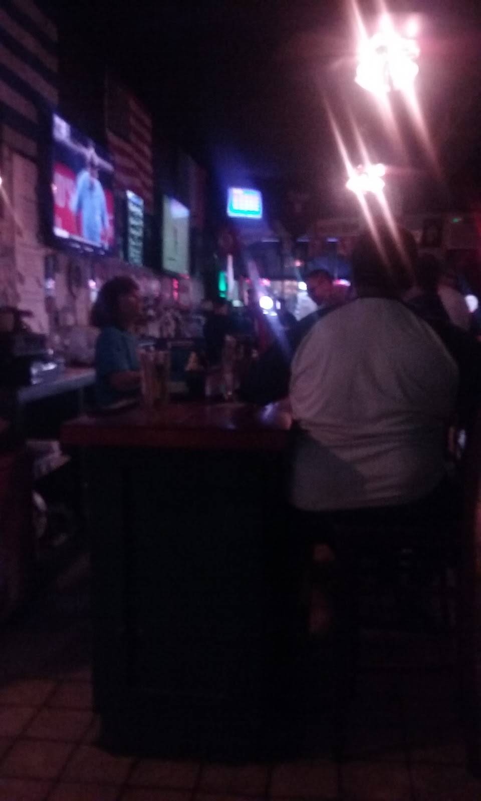 Fit-Zs Bar & Grille | restaurant | 451 Main St, Watertown, MA 02472, USA | 6179233969 OR +1 617-923-3969