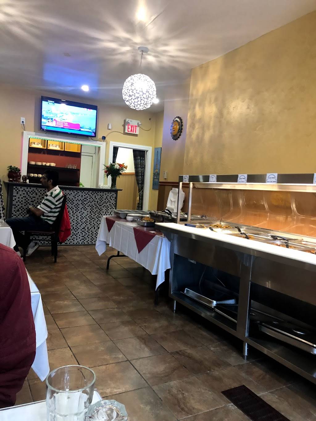 Mehfil Indian Cuisine | meal takeaway | 792 Somerset St W, Ottawa, ON K1R 6R2, Canada | 6136954345 OR +1 613-695-4345