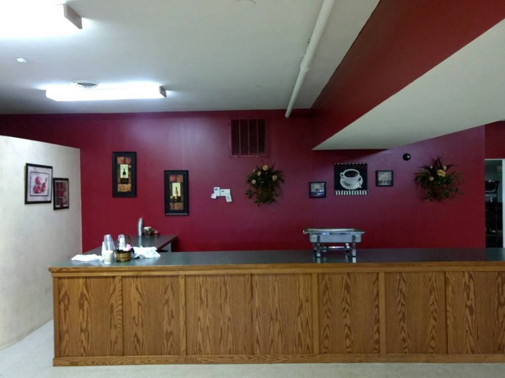 Magros (VJs) Restaurant | restaurant | 169 Utica St, Hamilton, NY 13346, USA | 3158240303 OR +1 315-824-0303