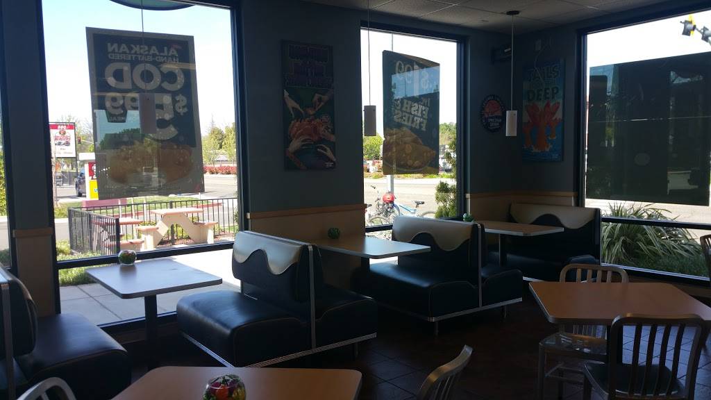 Long John Silvers | restaurant | 2128 Sutterville Rd, Sacramento, CA 95822, USA | 9164544811 OR +1 916-454-4811