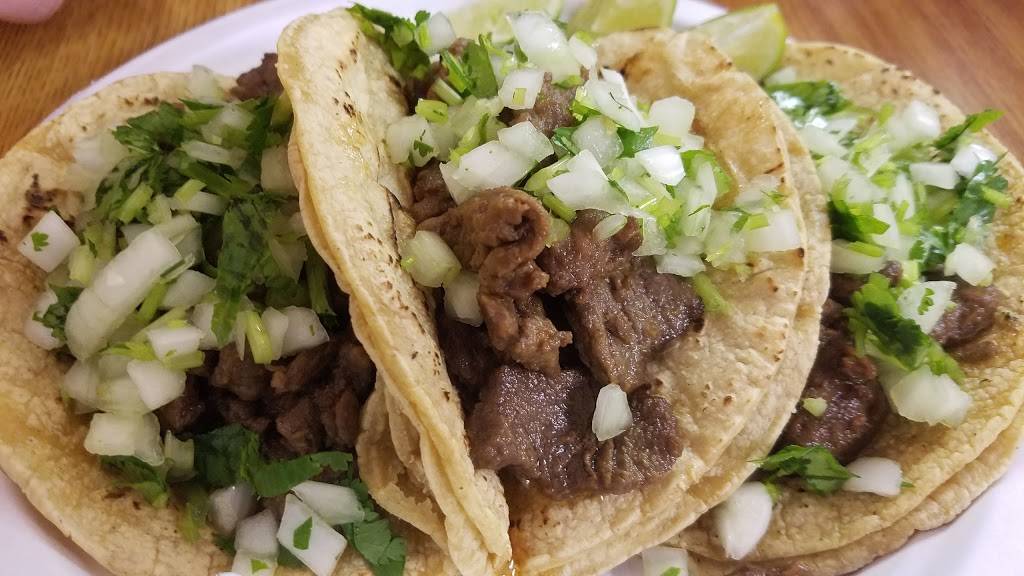 Taqueria El Mercadito | restaurant | 275 Pearl Nix Pkwy #2, Gainesville, GA 30501, USA | 6787077179 OR +1 678-707-7179