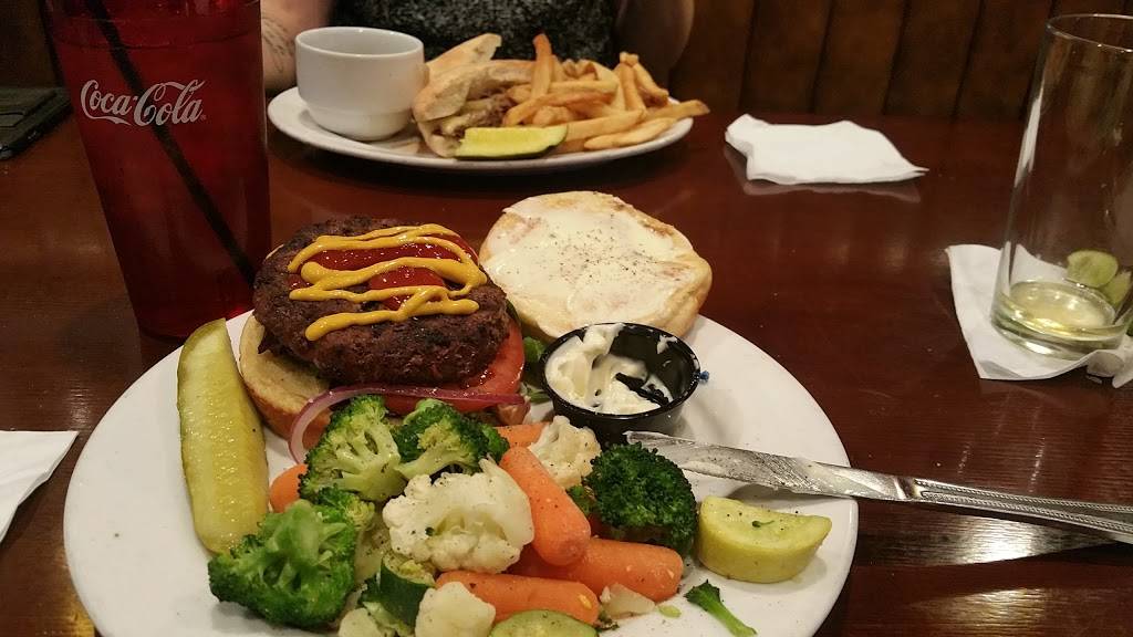 Cobblestone Road Tavern | restaurant | 216 Main St, West Chicago, IL 60185, USA | 6302311282 OR +1 630-231-1282