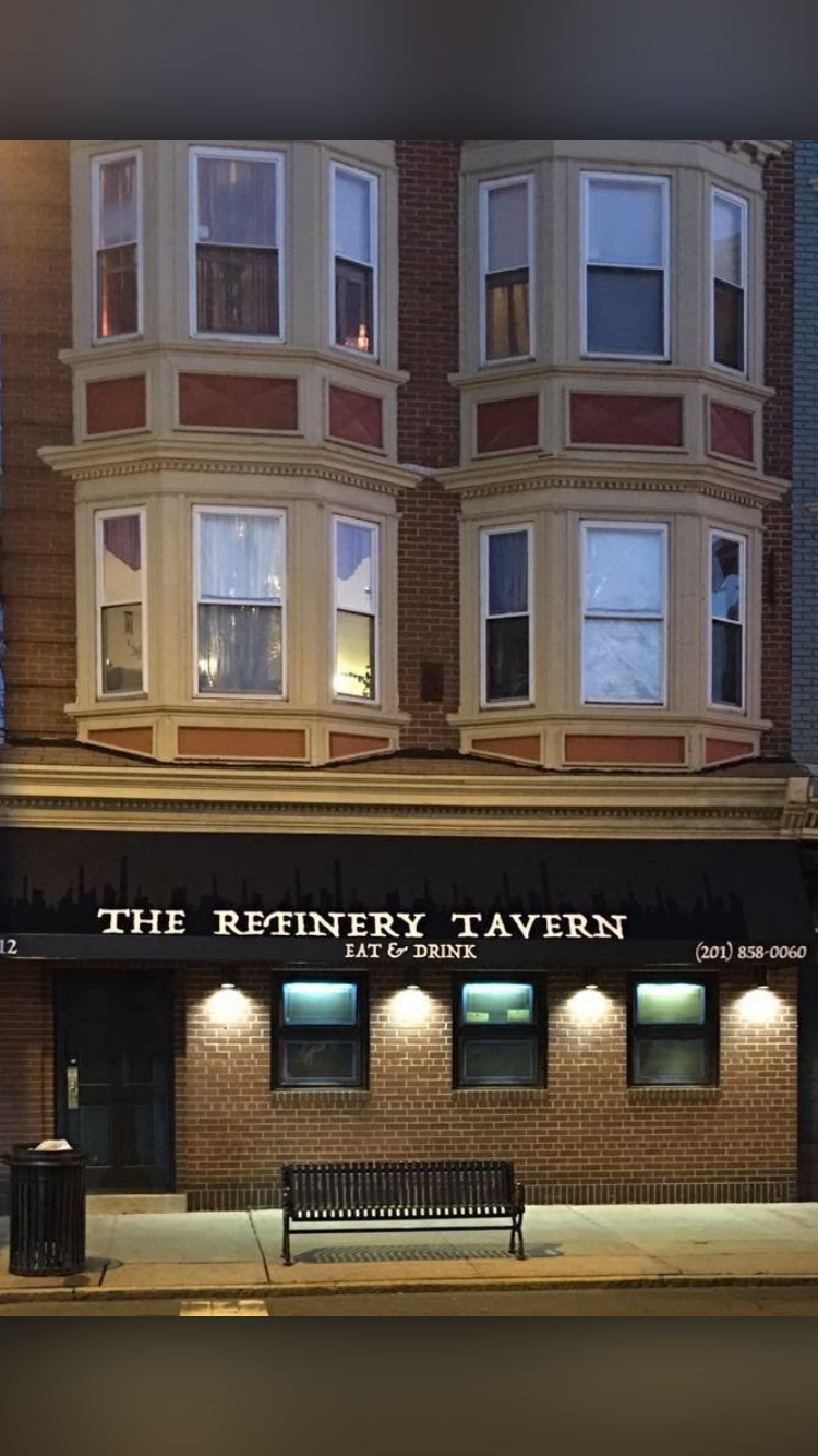 Refinery Tavern | restaurant | 812 Broadway, Bayonne, NJ 07002, USA | 2018580060 OR +1 201-858-0060