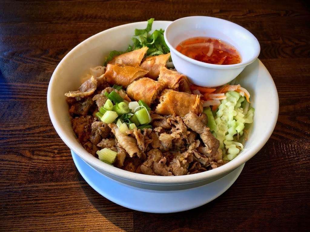 Glendale Phở Co. | restaurant | 102 S Glendale Ave, Glendale, CA 91205, USA | 8182438867 OR +1 818-243-8867