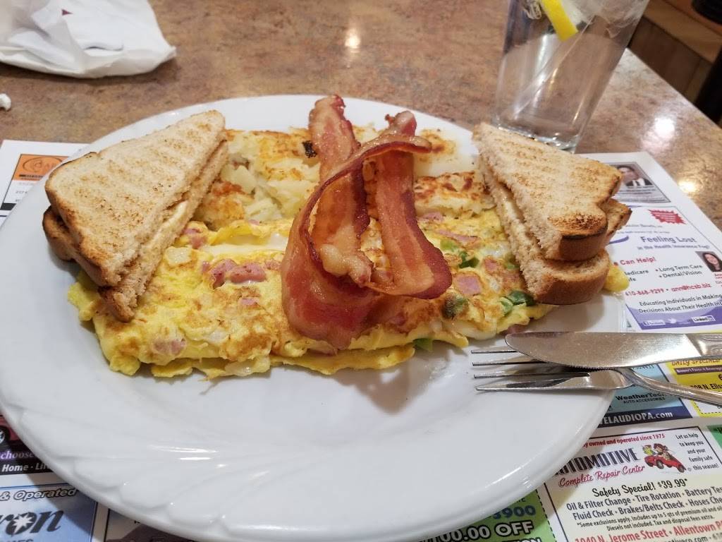 Top Diner | restaurant | 1019 Union Blvd, Allentown, PA 18109, USA | 6104329821 OR +1 610-432-9821