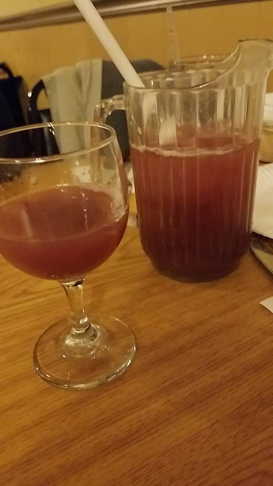 Center Bar & Pizzeria | restaurant | 46 Marion St, Port Reading, NJ 07064, USA | 7329692390 OR +1 732-969-2390