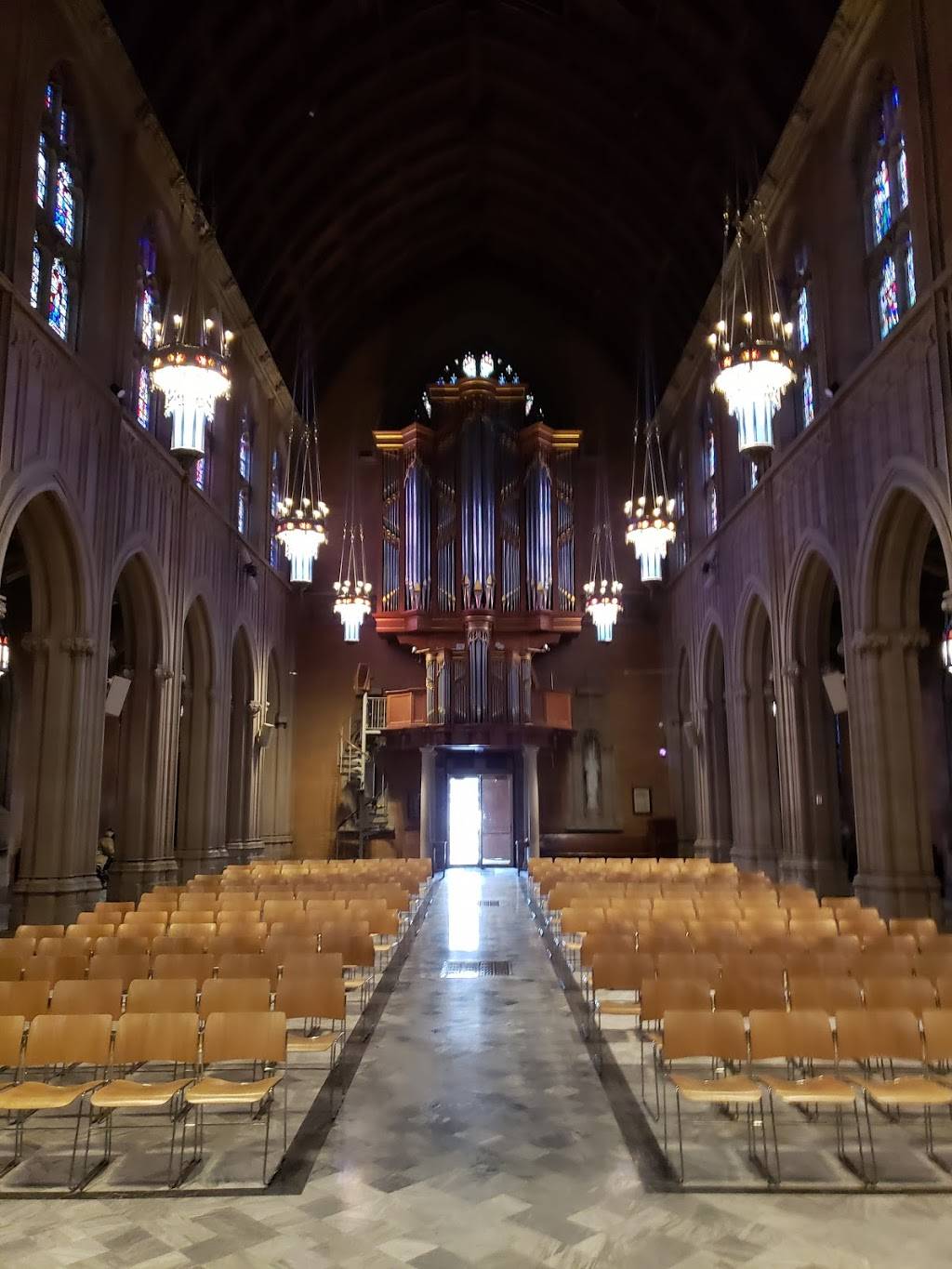 Subway | restaurant | 2242 Euclid Ave, Cleveland, OH 44115, USA | 2162984455 OR +1 216-298-4455