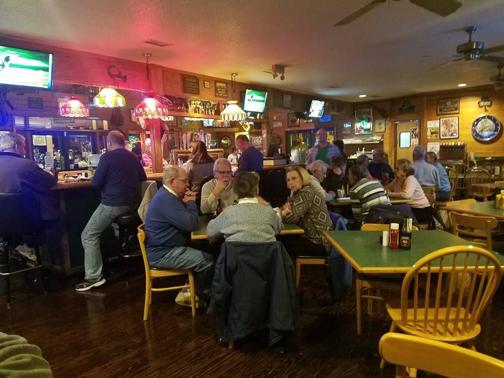 Finn McCools | restaurant | 501 Lake Arrowhead Rd, Myrtle Beach, SC 29572, USA | 8434497616 OR +1 843-449-7616