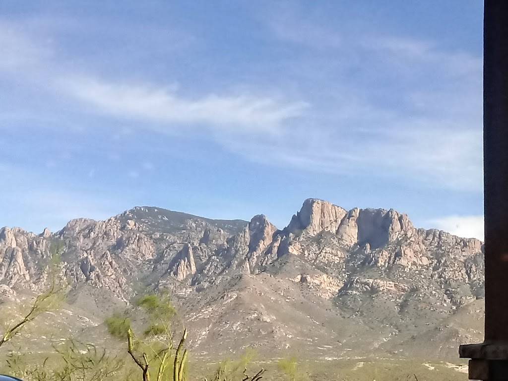 La Hacienda Family Mexican Restaurant | restaurant | 11931 N 1st Ave Suite 104, Oro Valley, AZ 85737, USA | 5202971695 OR +1 520-297-1695