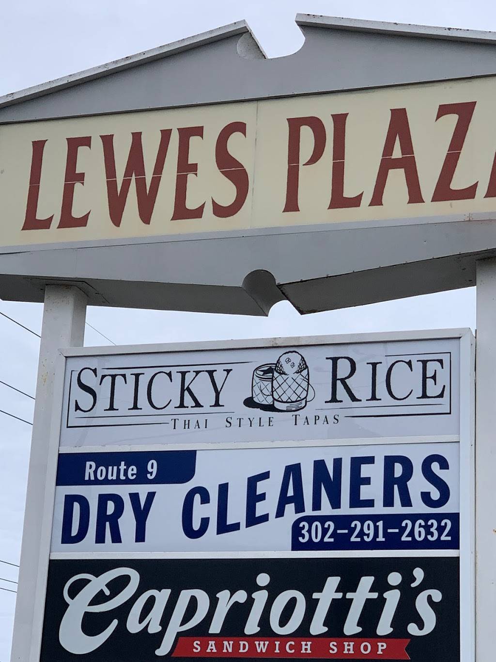 Sticky Rice Thai Style Tapas | restaurant | 1604 Savannah Rd, Lewes, DE 19958, USA | 3027032673 OR +1 302-703-2673