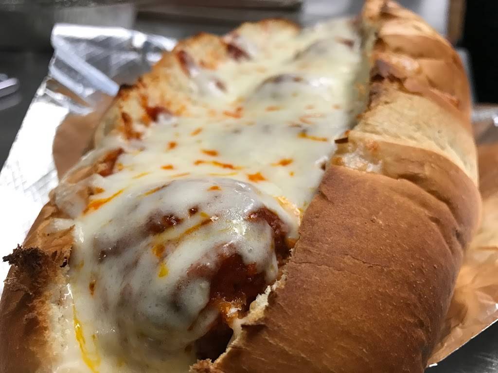 Flamentcos The Place | meal delivery | 711 W Hwy 50, OFallon, IL 62269, USA | 6187262275 OR +1 618-726-2275