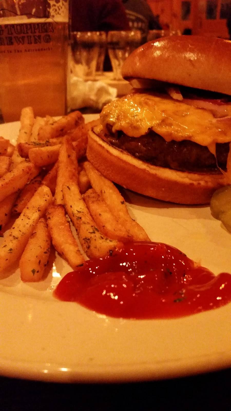 Big Tupper Brewing | restaurant | 12 Cliff Ave, Tupper Lake, NY 12986, USA | 5183596350 OR +1 518-359-6350