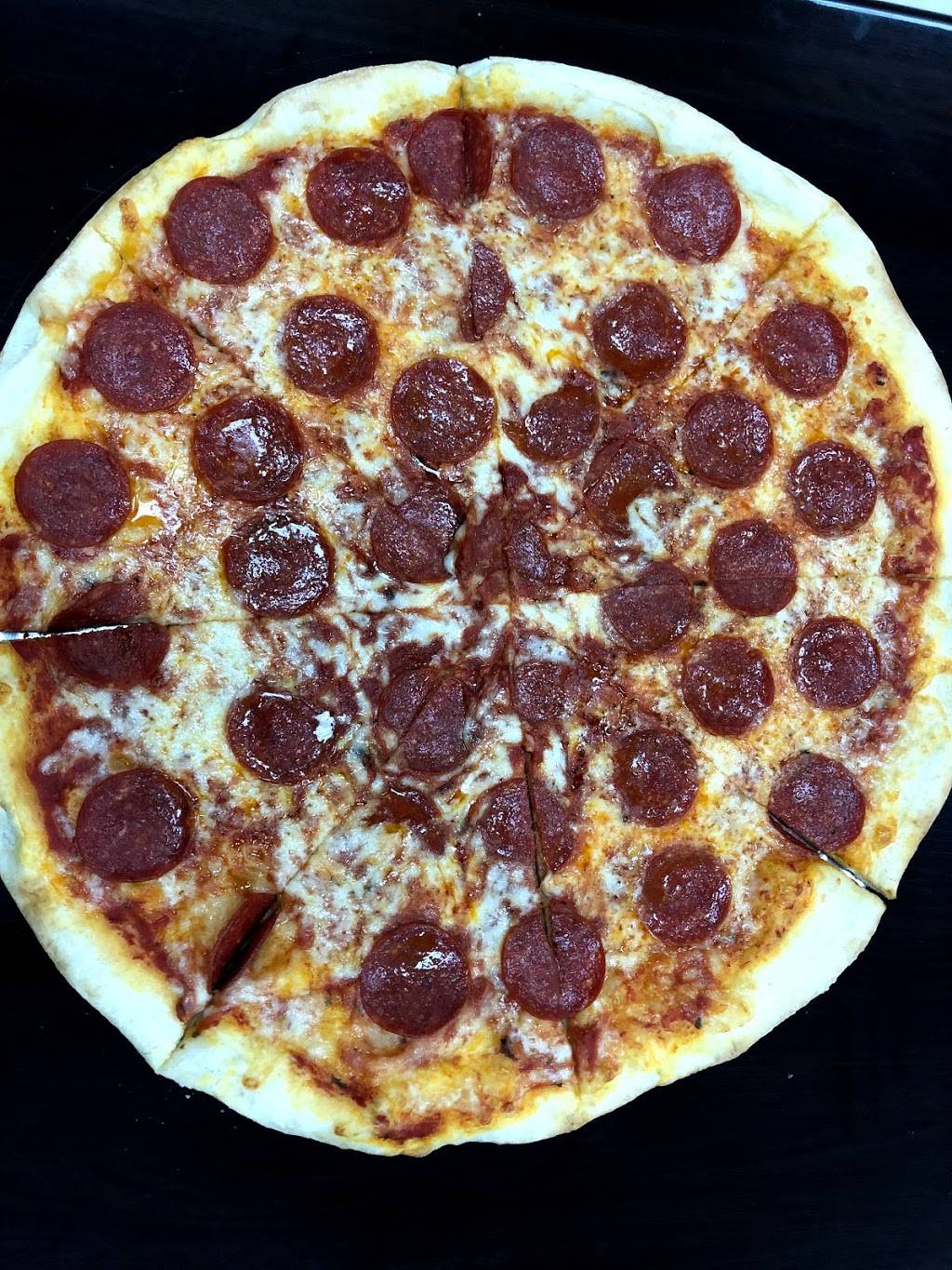 JJ GRILL RESTAURANT PIZZERÍA | restaurant | 820 S Orange Ave, Newark, NJ 07106, USA | 9733684020 OR +1 973-368-4020