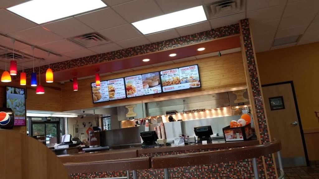 Popeyes Louisiana Kitchen | restaurant | 600 Orlando Ave, Winter Park, FL 32789, USA | 4076455538 OR +1 407-645-5538