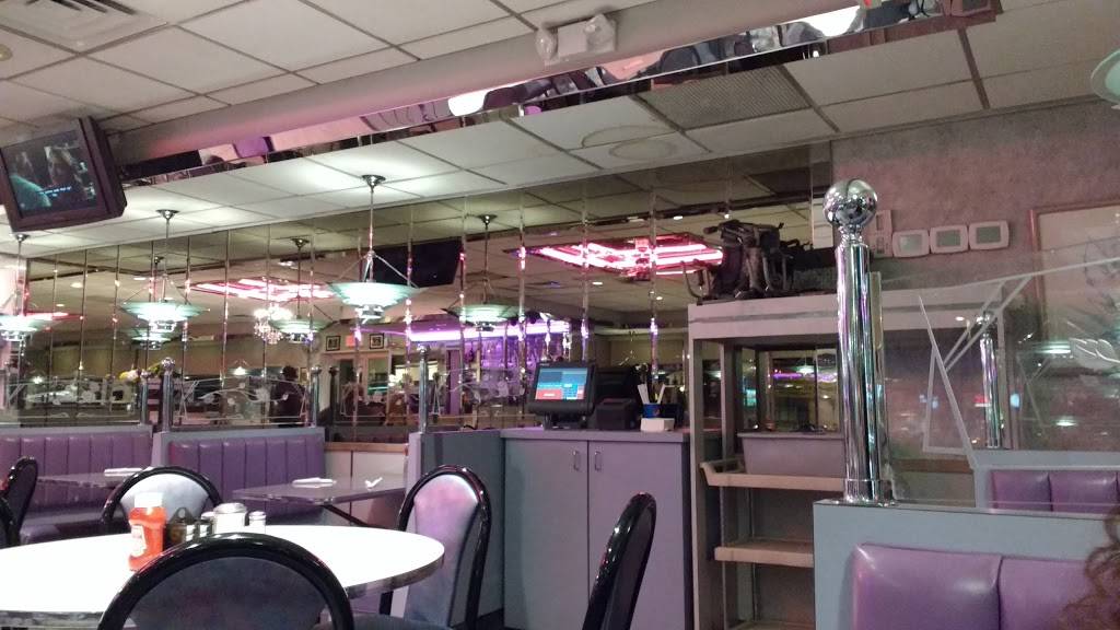 Amity Diner | restaurant | 1426 Whalley Ave, New Haven, CT 06515, USA | 2033971556 OR +1 203-397-1556