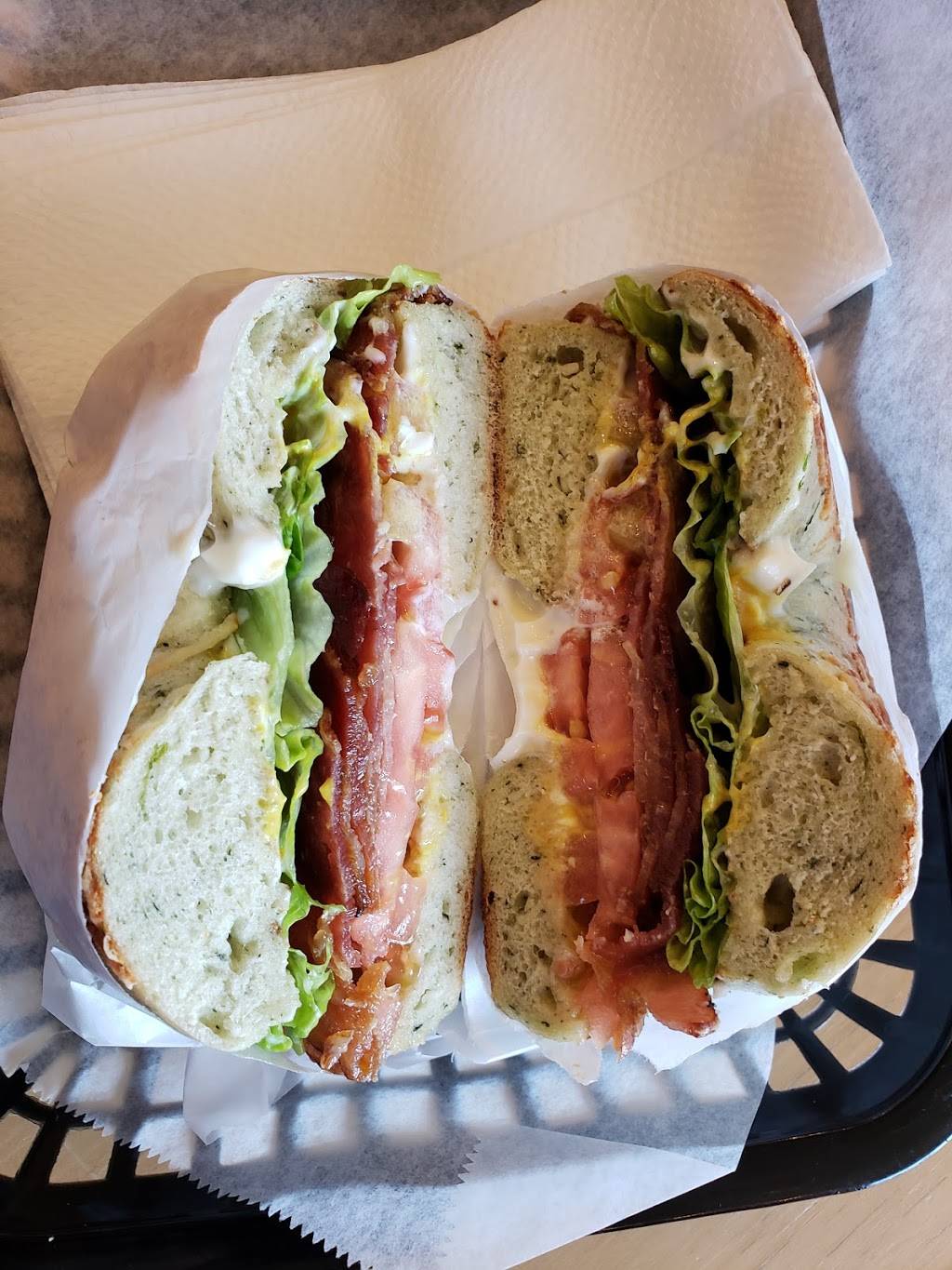 Blazin Bagelz | meal takeaway | 890 Renz Ln Suite 100, Gilroy, CA 95020, USA | 4088466777 OR +1 408-846-6777