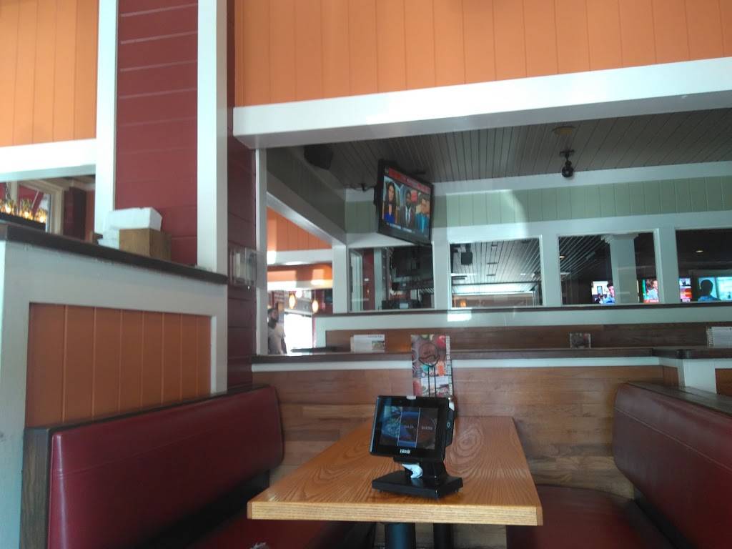 Chilis Grill & Bar | meal takeaway | 630 W Huntington Dr, Monrovia, CA 91016, USA | 6263031604 OR +1 626-303-1604