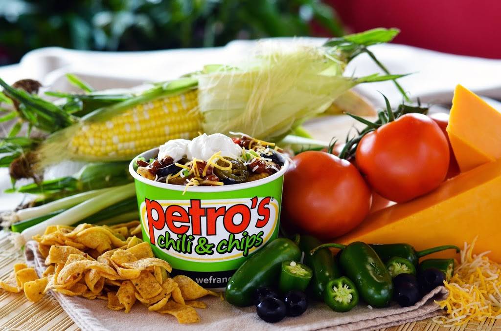 Petros Chili & Chips - State of Franklin | restaurant | 930 N State of Franklin Rd, Johnson City, TN 37604, USA | 4232620418 OR +1 423-262-0418