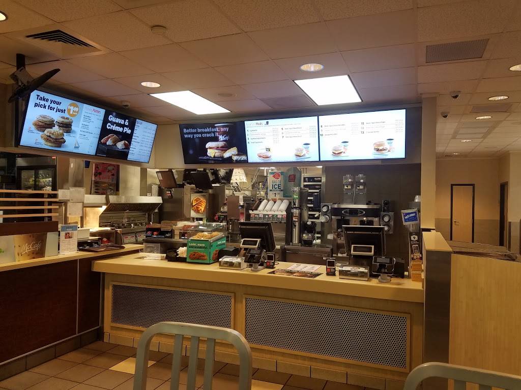 McDonalds | cafe | 1530 Colonial Blvd, Fort Myers, FL 33919, USA | 2399361424 OR +1 239-936-1424