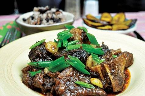 Chef Deons Kitchen | restaurant | 14 Towanticut St, Oak Bluffs, MA 02557, USA | 5086270330 OR +1 508-627-0330