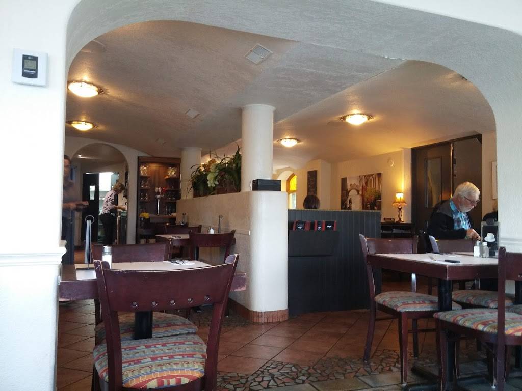 Le Croissant d’or Pizzeria | restaurant | 2045 Boulevard Laframboise, Saint-Hyacinthe, QC J2S 4X3, Canada | 4507736677 OR +1 450-773-6677