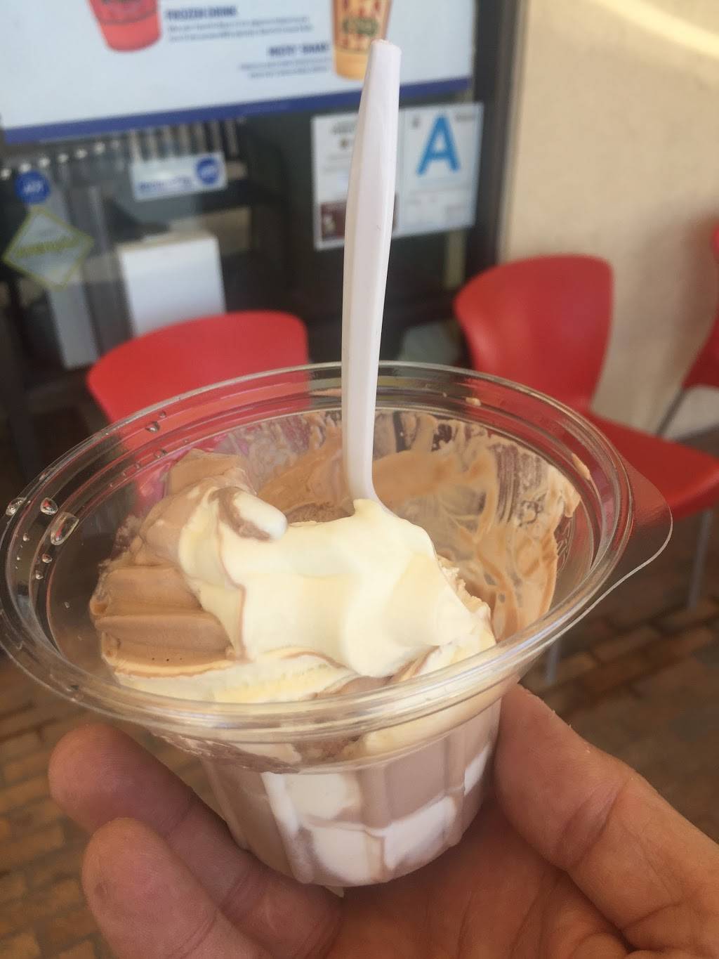 Ritas Italian Ice & Frozen Custard | restaurant | 11073 Pico Blvd, Los Angeles, CA 90064, USA | 3104453939 OR +1 310-445-3939