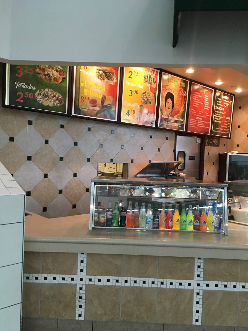 Finas Tacos & More | restaurant | 303 301 Blvd W #245, Bradenton, FL 34205, USA | 9412418873 OR +1 941-241-8873