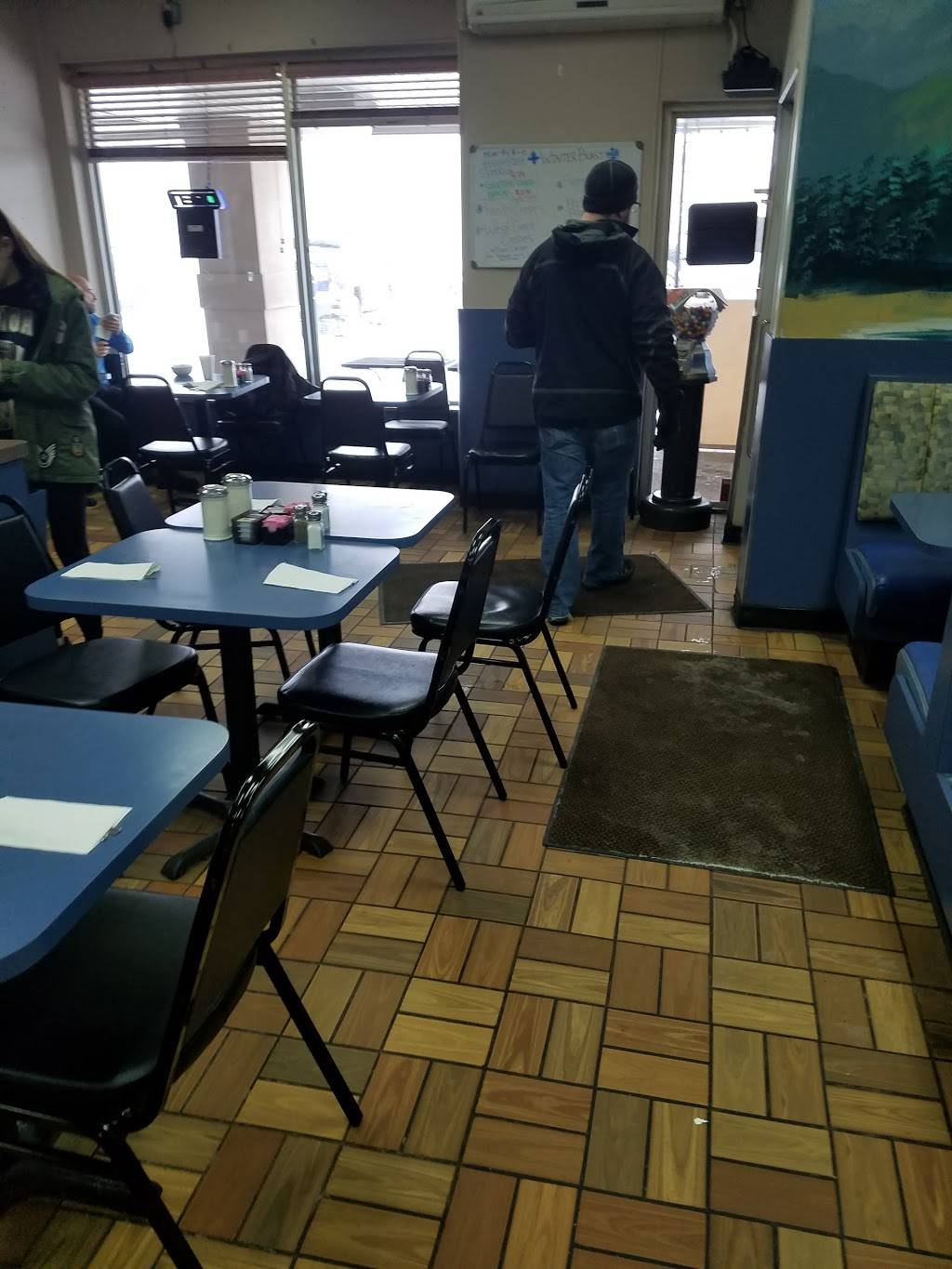 Sunnys Cafe | cafe | 6680 Orchard Lake Rd, West Bloomfield Township, MI 48322, USA | 2486263750 OR +1 248-626-3750