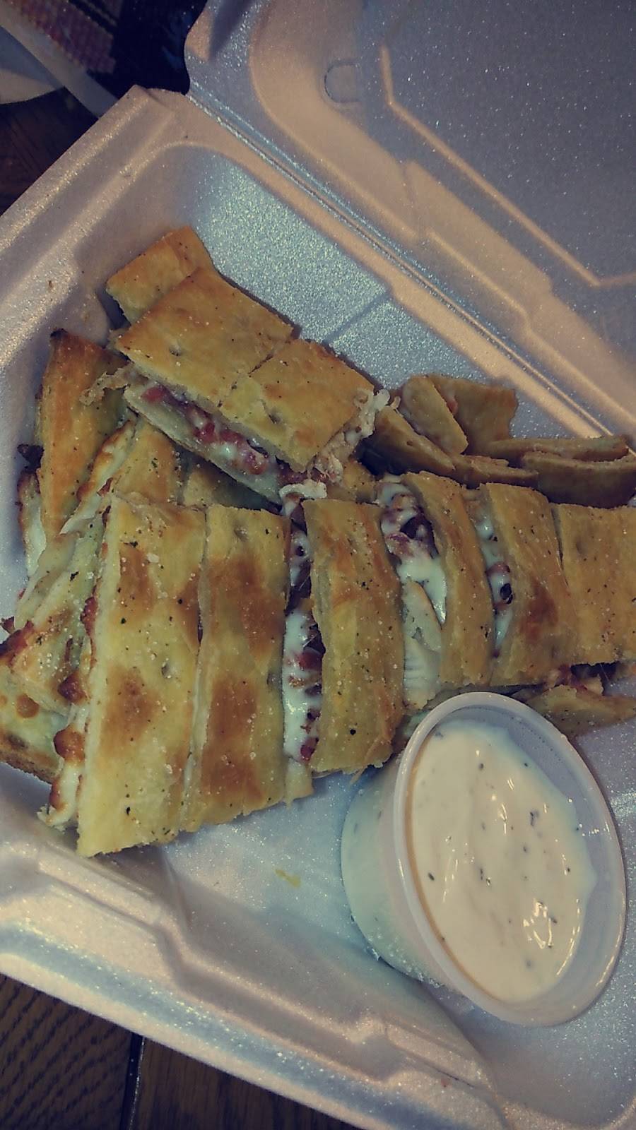 Emmas Pizza | meal delivery | 113 S Lake St, Mora, MN 55051, USA | 3206799229 OR +1 320-679-9229