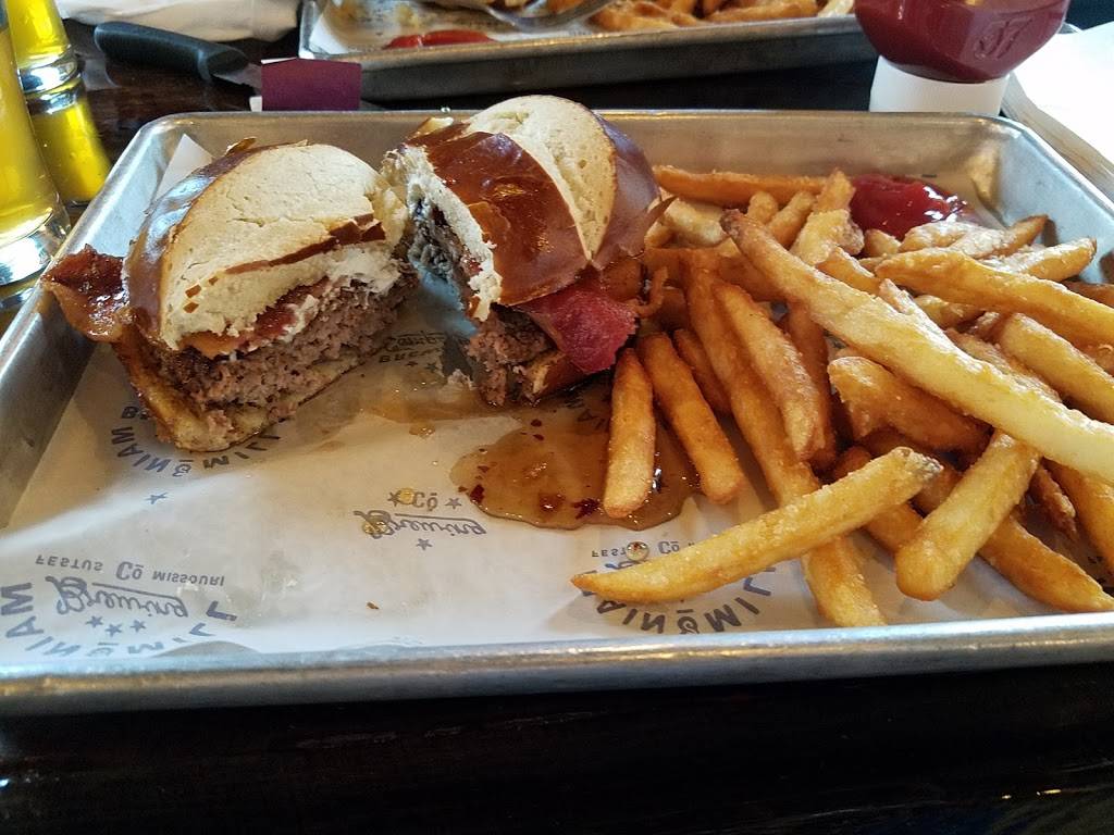 Main & Mill Brewing Company | restaurant | 240 E Main St, Festus, MO 63028, USA | 6365433031 OR +1 636-543-3031