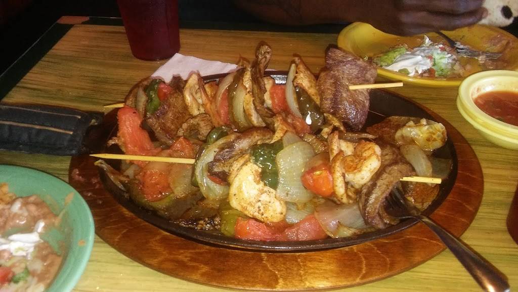 La Hacienda De Leon | restaurant | 5131 Lapalco Blvd, Marrero, LA 70072, USA | 5043098057 OR +1 504-309-8057