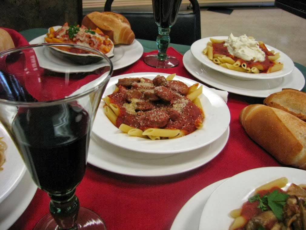 Viros Real Italian Bakery | bakery | 8301 E 22nd St, Tucson, AZ 85710, USA | 5208854045 OR +1 520-885-4045